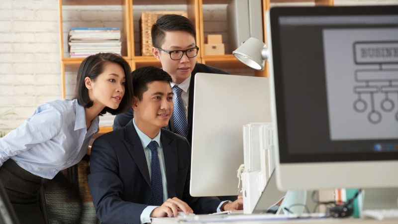 Cách khích lệ tinh thần nhân viên