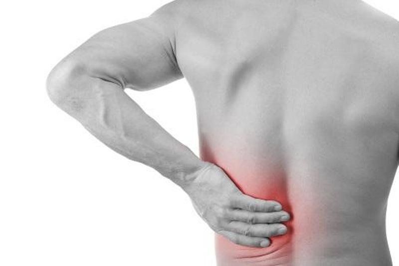 Hội chứng đuôi ngựa gây ra các cơn đau dữ dội ở vùng thắt lưng