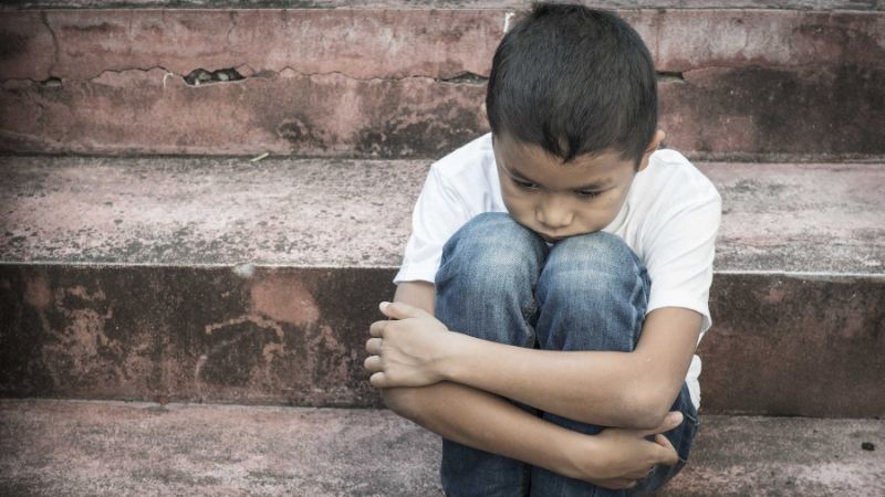 Trẻ bị sang chấn tâm lý thường có những hành vi bất thường 