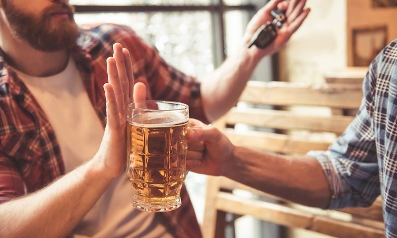 Trình bày sự thật về lý do mà bạn phải từ chối rượu bia