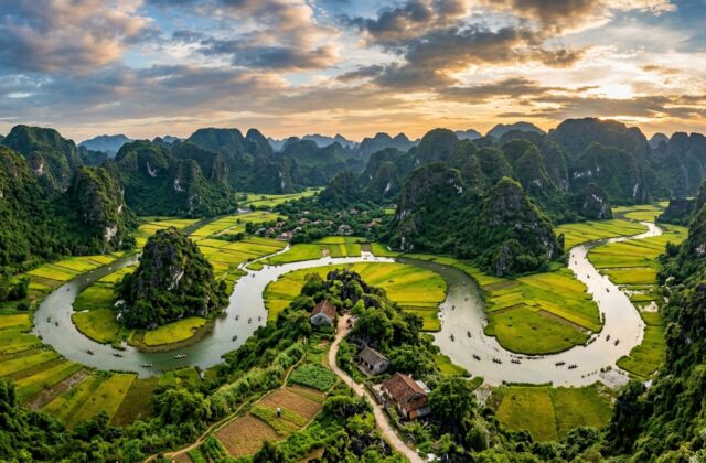 Minh họa ý nghĩa tên Giang Sơn